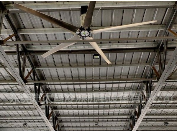 電子車間通風(fēng)降溫案例--工業(yè)大風(fēng)扇
